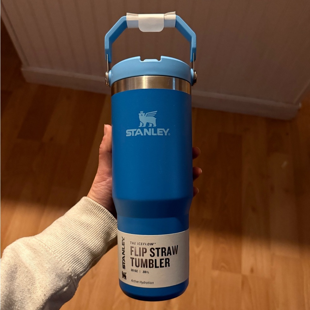 NWT - Stanley Sky Blue Hydration Tumbler